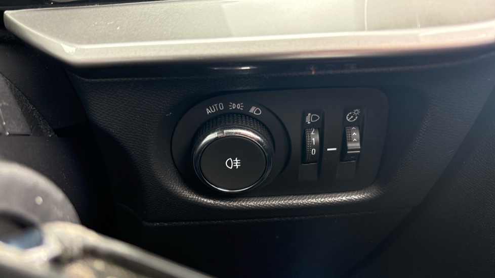 Vauxhall Mokka 1.2 Turbo 100 SE 5dr Petrol Hatchback - Image 24