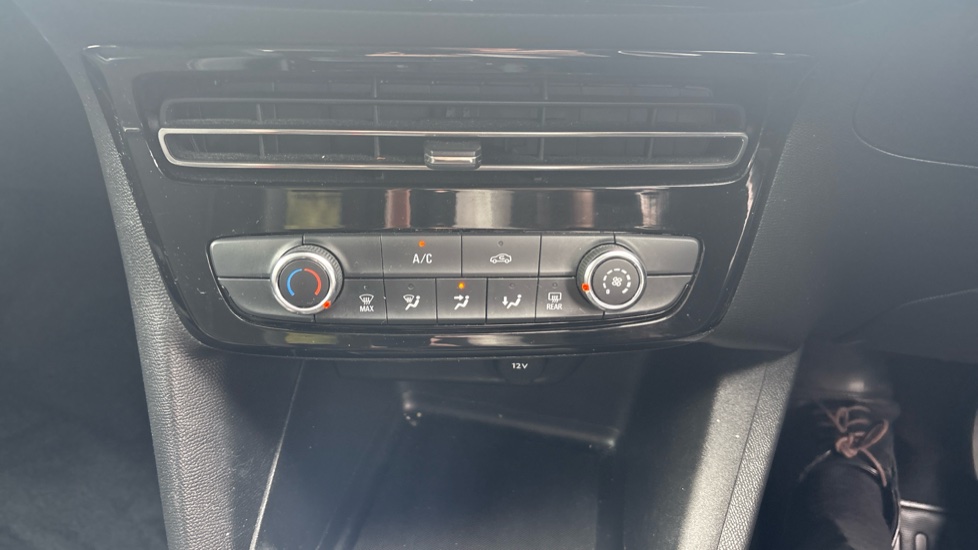 Vauxhall Mokka 1.2 Turbo 100 SE 5dr Petrol Hatchback - Image 26