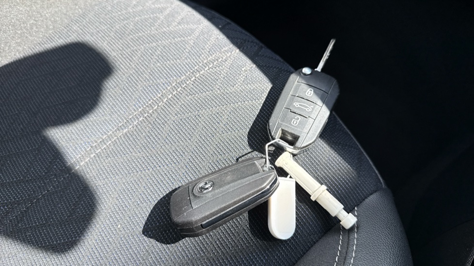 Vauxhall Corsa 1.2 Elite Edition 5dr Petrol Hatchback - Image 20