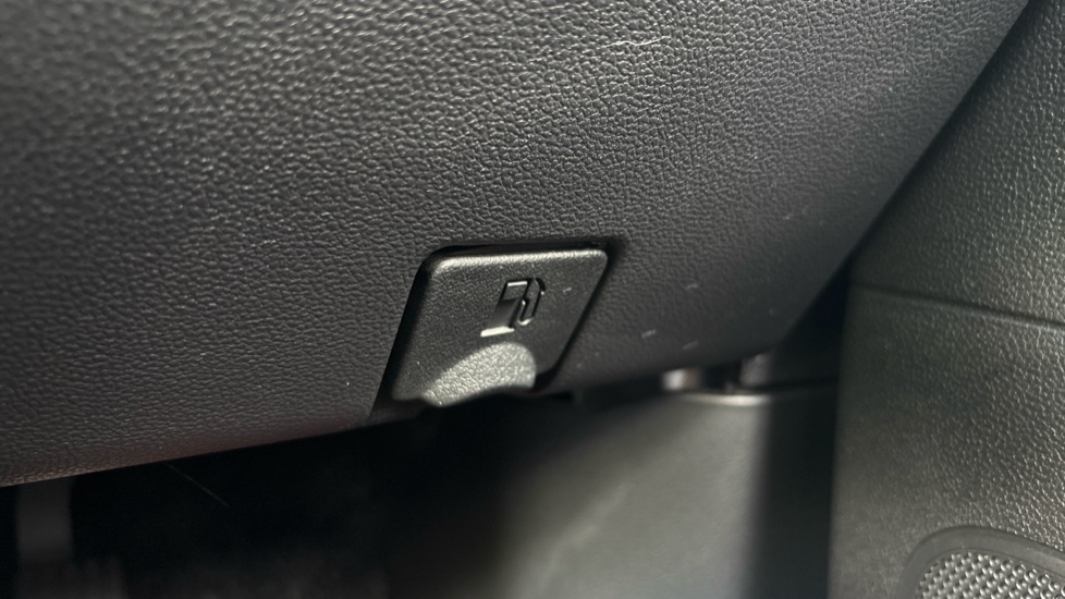 MG MG3 1.5 VTi-TECH Excite 5dr Petrol Hatchback - Image 24