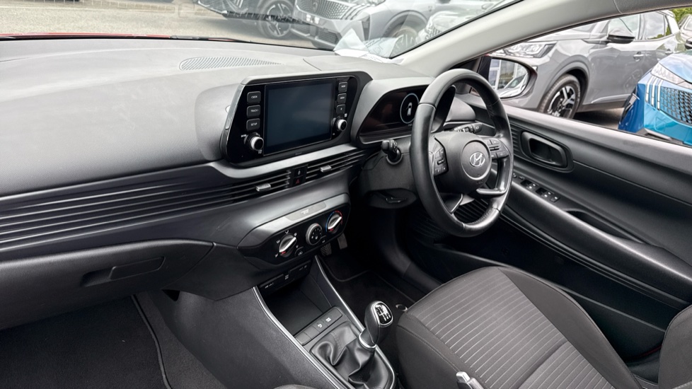 Hyundai i20 1.0T GDi 48V MHD SE Connect 5dr Petrol Hatchback - Image 9