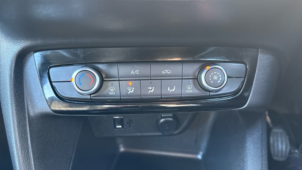 Vauxhall Corsa 1.2 Design 5dr Petrol Hatchback - Image 26