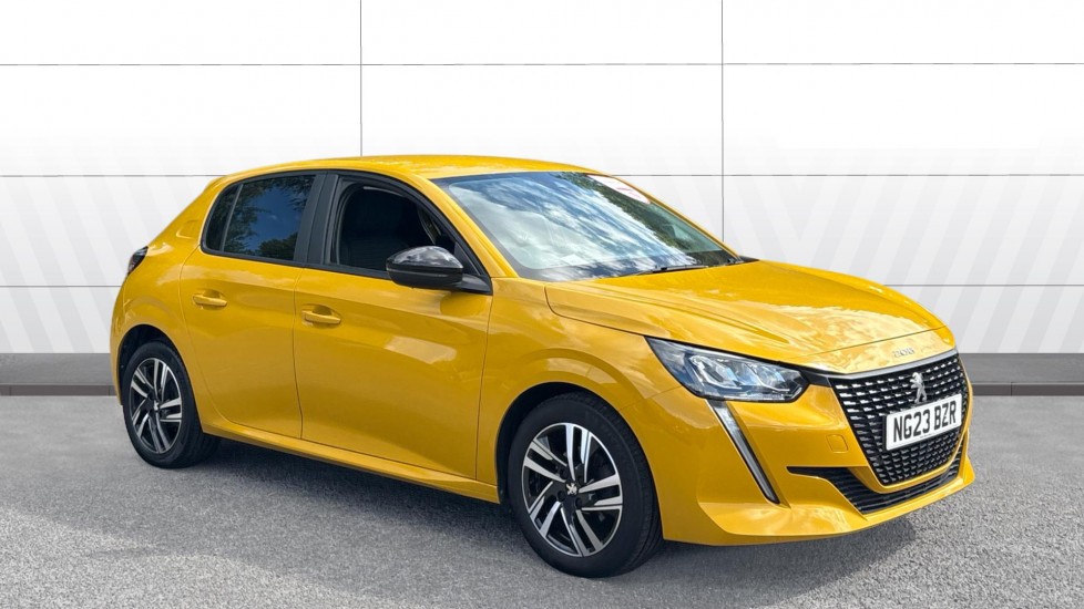 Peugeot 208 1.2 PureTech Active Premium + 5dr Petrol Hatchback - Image 1