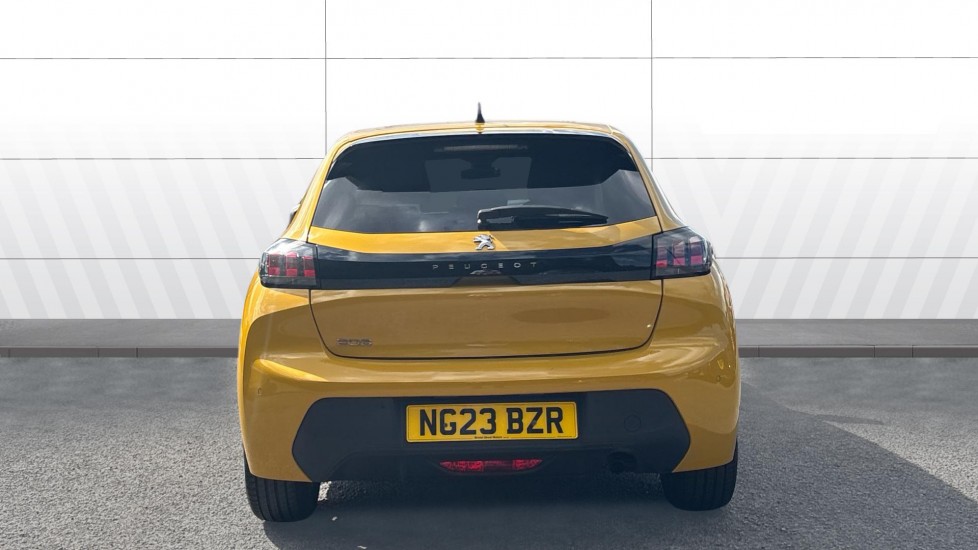 Peugeot 208 1.2 PureTech Active Premium + 5dr Petrol Hatchback - Image 6