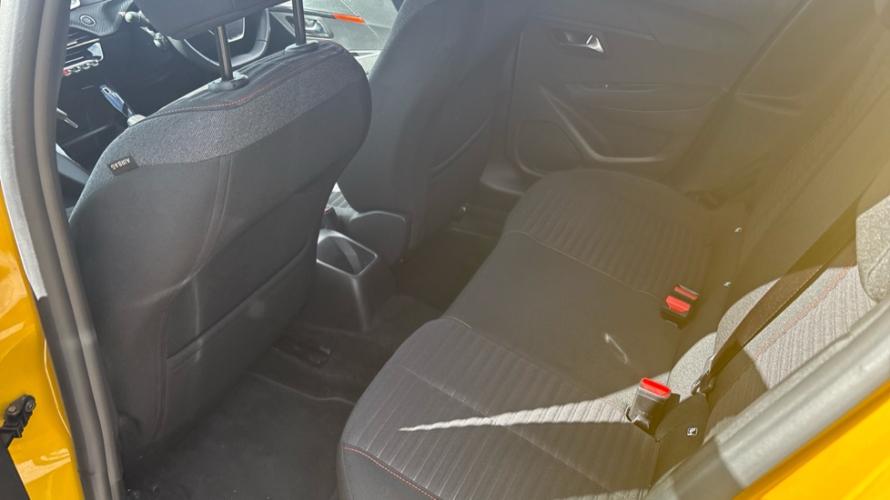 Peugeot 208 1.2 PureTech Active Premium + 5dr Petrol Hatchback - Image 16
