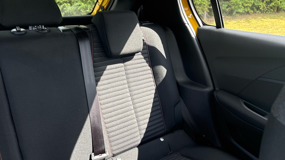 Peugeot 208 1.2 PureTech Active Premium + 5dr Petrol Hatchback - Image 31