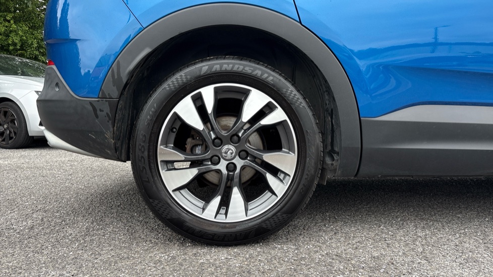 Vauxhall Grandland X 1.2 Turbo SRi Nav 5dr Petrol Hatchback - Image 7