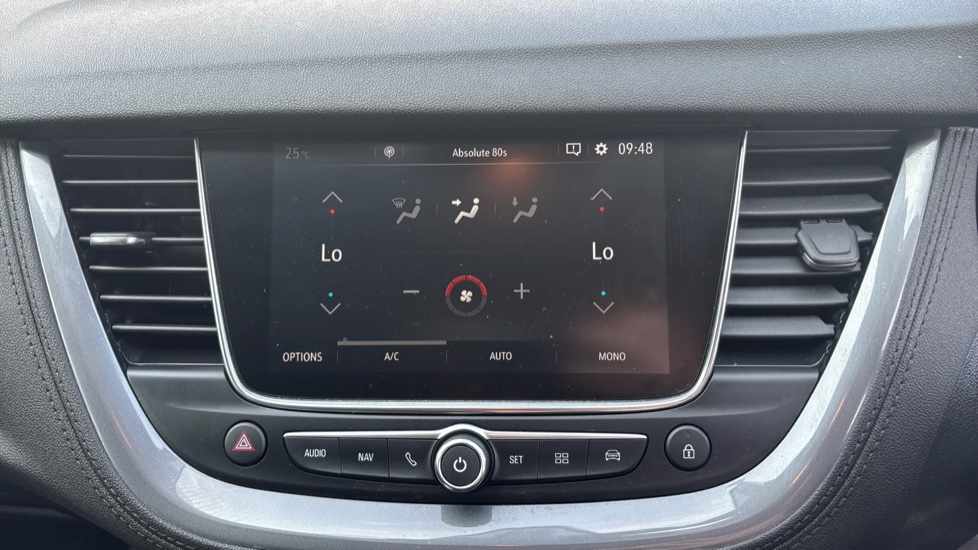 Vauxhall Grandland X 1.2 Turbo SRi Nav 5dr Petrol Hatchback - Image 44