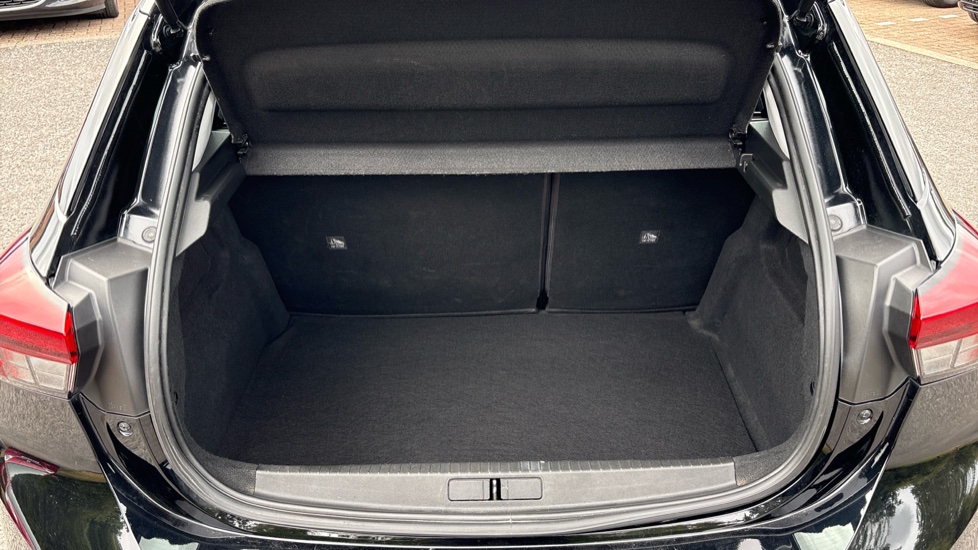 Vauxhall Corsa 1.2 Turbo Design 5dr Petrol Hatchback - Image 4
