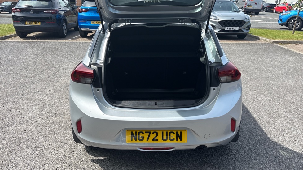 Vauxhall Corsa 1.2 Design 5dr Petrol Hatchback - Image 4