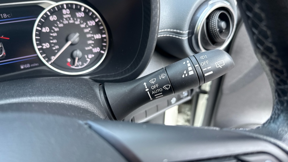 Nissan Juke 1.0 DiG-T 114 Tekna 5dr Petrol Hatchback - Image 36