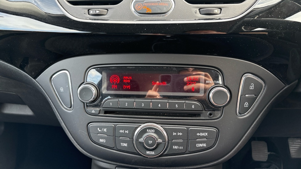 Vauxhall Corsa 1.4 [75] ecoFLEX Sting 3dr Petrol Hatchback - Image 12