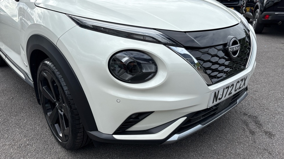 Nissan Juke 1.6 Hybrid Premiere Edition 5dr Auto Hybrid Hatchback - Image 21