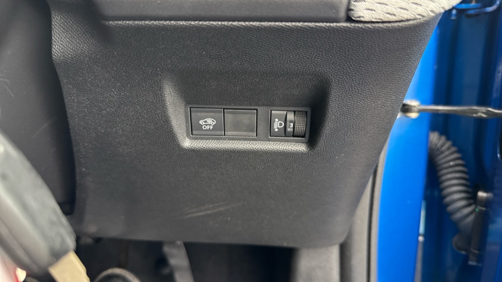 Citroen C3 1.2 Hybrid [110] Max 5dr e-DCS6 Petrol Hatchback - Image 26