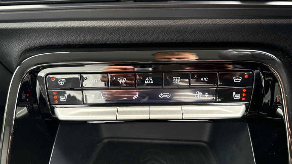 Citroen C3 1.2 Hybrid [110] Max 5dr e-DCS6 Petrol Hatchback - Image 33
