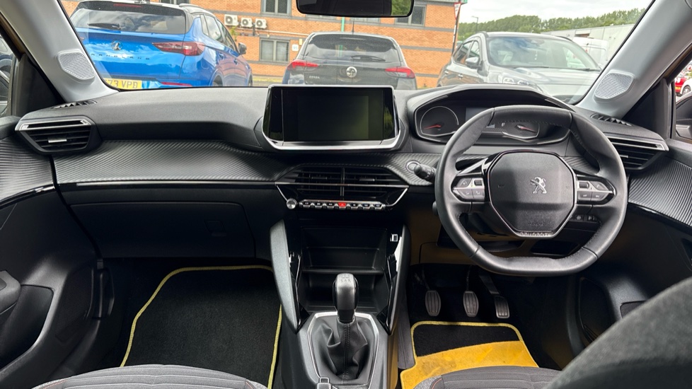 Peugeot 208 1.2 PureTech Active Premium 5dr Petrol Hatchback - Image 10