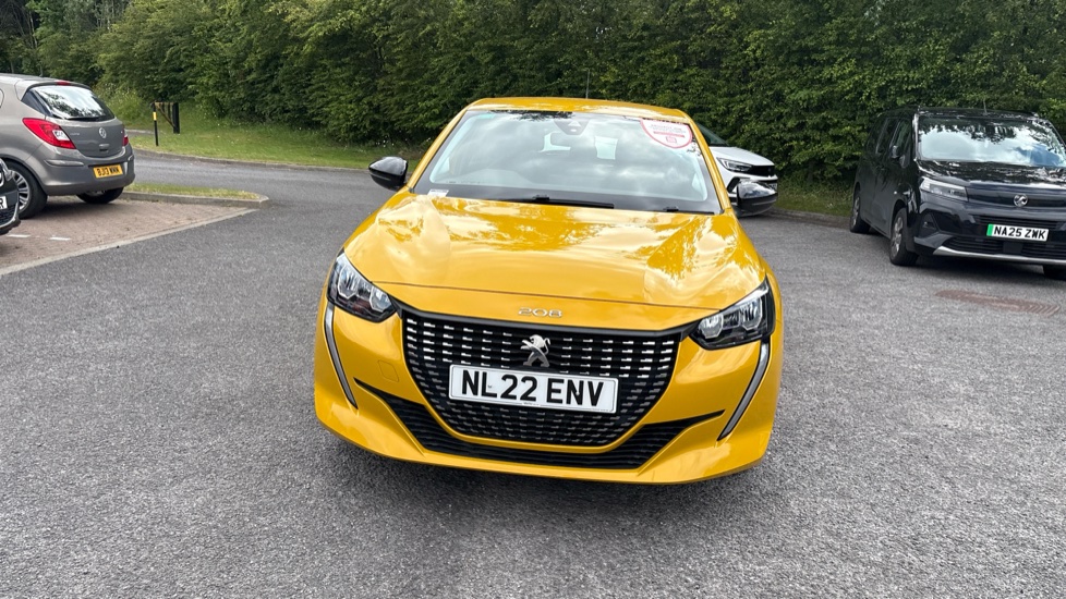 Peugeot 208 1.2 PureTech Active Premium 5dr Petrol Hatchback - Image 28