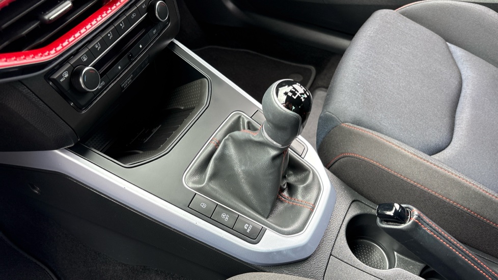 SEAT Arona 1.0 TSI 110 FR 5dr Petrol Hatchback - Image 13