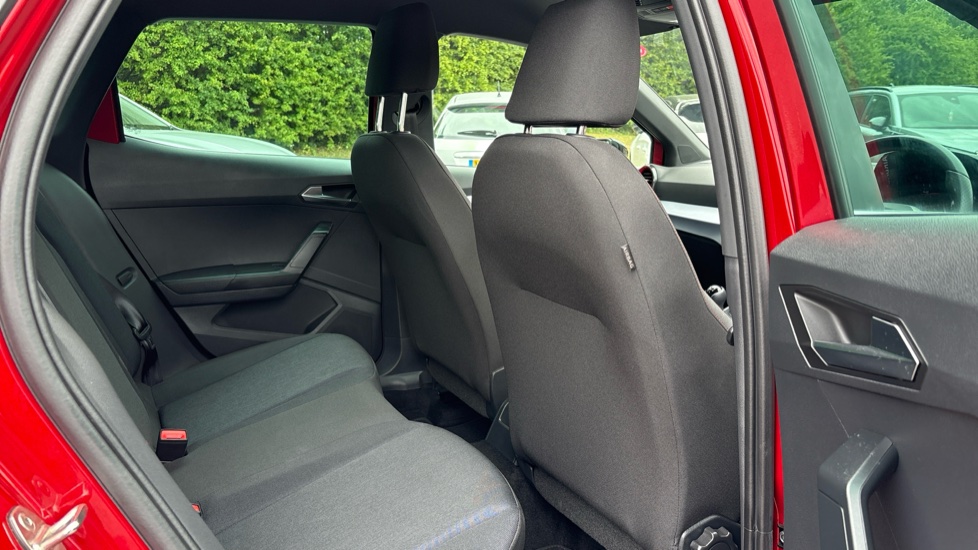 SEAT Arona 1.0 TSI 110 FR 5dr Petrol Hatchback - Image 16