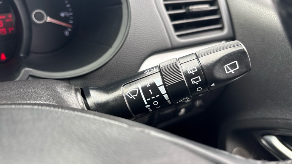 Kia Picanto 1.25 2 EcoDynamics 5dr Petrol Hatchback - Image 23