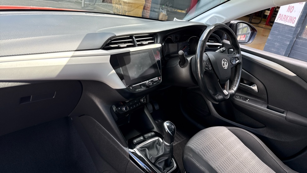 Vauxhall Corsa 1.2 SE Premium 5dr Petrol Hatchback - Image 9