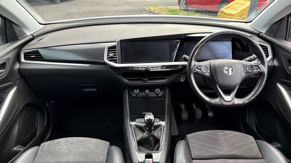 Vauxhall Grandland 1.2 Turbo Ultimate 5dr Petrol Hatchback - Image 10