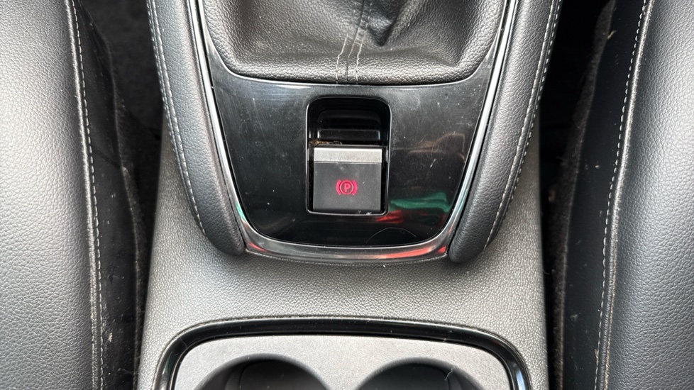 Vauxhall Grandland 1.2 Turbo Ultimate 5dr Petrol Hatchback - Image 29