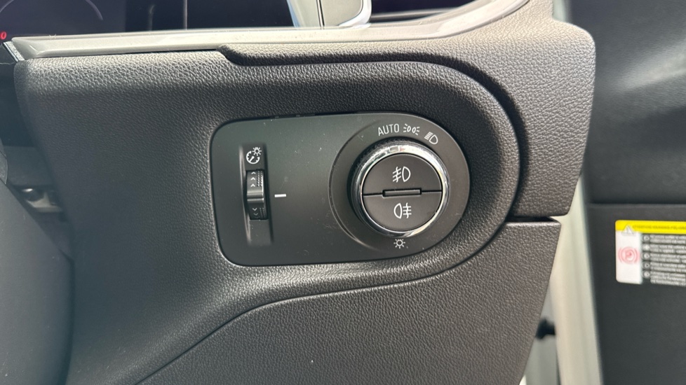Vauxhall Grandland 1.2 Turbo Ultimate 5dr Petrol Hatchback - Image 37