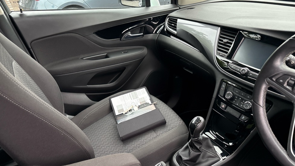 Vauxhall Mokka X 1.4T ecoTEC Active 5dr Petrol Hatchback - Image 14