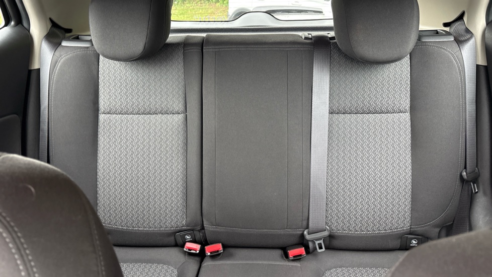 Vauxhall Mokka X 1.4T ecoTEC Active 5dr Petrol Hatchback - Image 15
