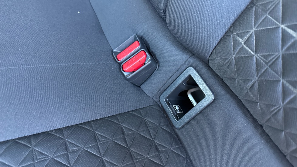 Toyota C-HR 2.0 Hybrid Design 5dr CVT Hybrid Hatchback - Image 17