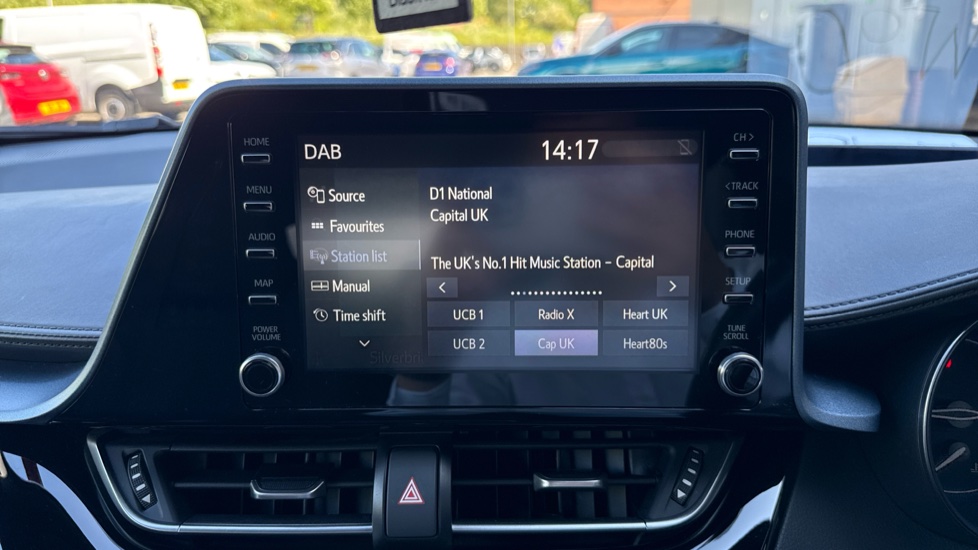 Toyota C-HR 2.0 Hybrid Design 5dr CVT Hybrid Hatchback - Image 39