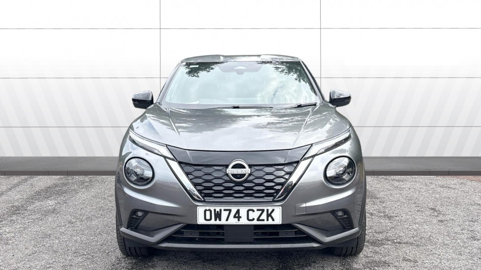 Nissan Juke 1.6 Hybrid Tekna 5dr Auto Hybrid Hatchback - Image 3
