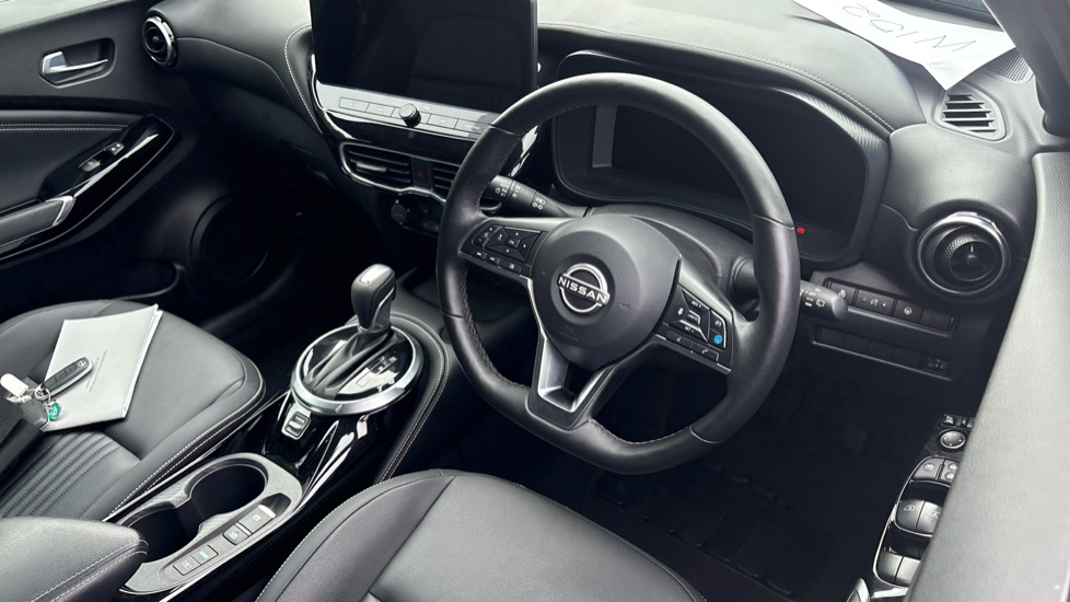 Nissan Juke 1.6 Hybrid Tekna 5dr Auto Hybrid Hatchback - Image 11