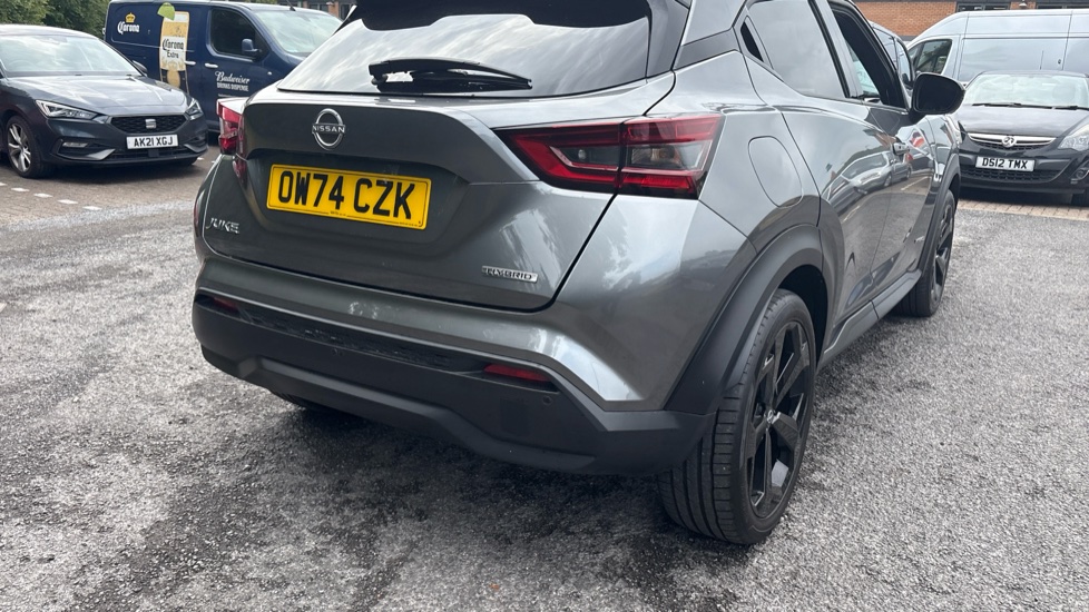 Nissan Juke 1.6 Hybrid Tekna 5dr Auto Hybrid Hatchback - Image 30
