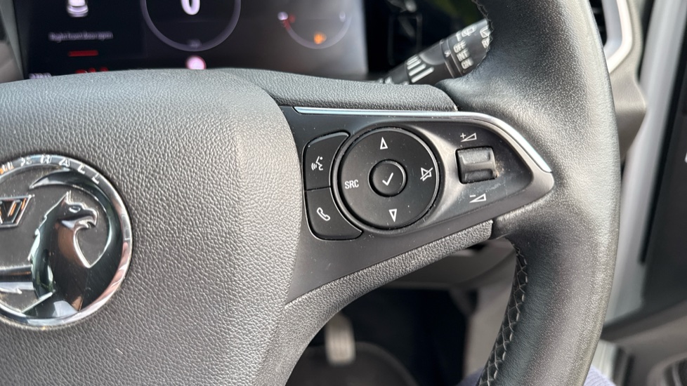 Vauxhall Grandland 1.2 Turbo Ultimate 5dr Petrol Hatchback - Image 34
