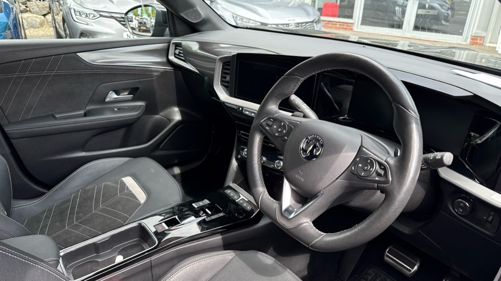 Vauxhall Mokka 1.2 Turbo Ultimate 5dr Auto Petrol Hatchback - Image 11