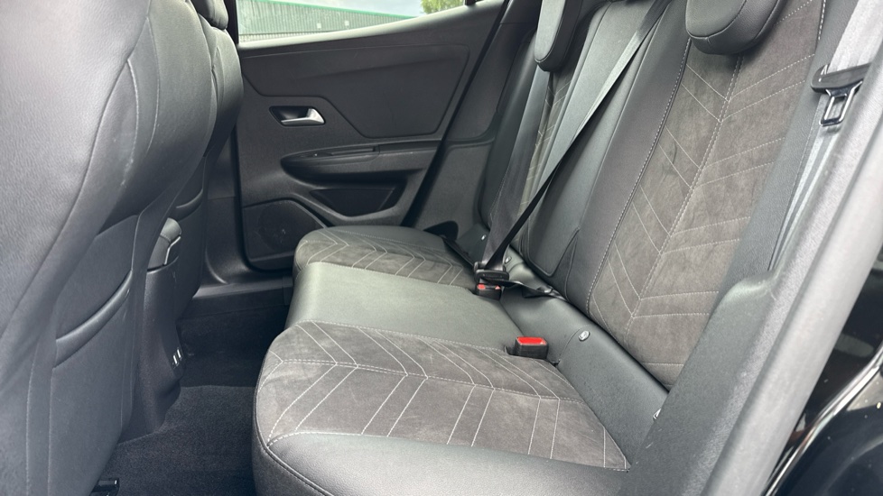 Vauxhall Mokka 1.2 Turbo Ultimate 5dr Auto Petrol Hatchback - Image 16