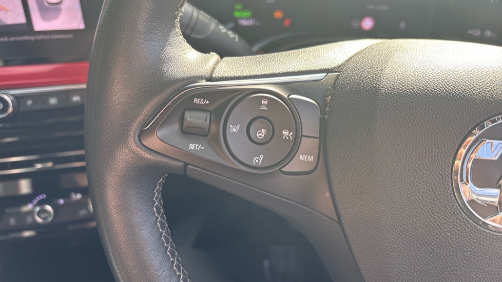 Vauxhall Mokka 100kW GS 50kWh 5dr Auto Electric Hatchback - Image 32