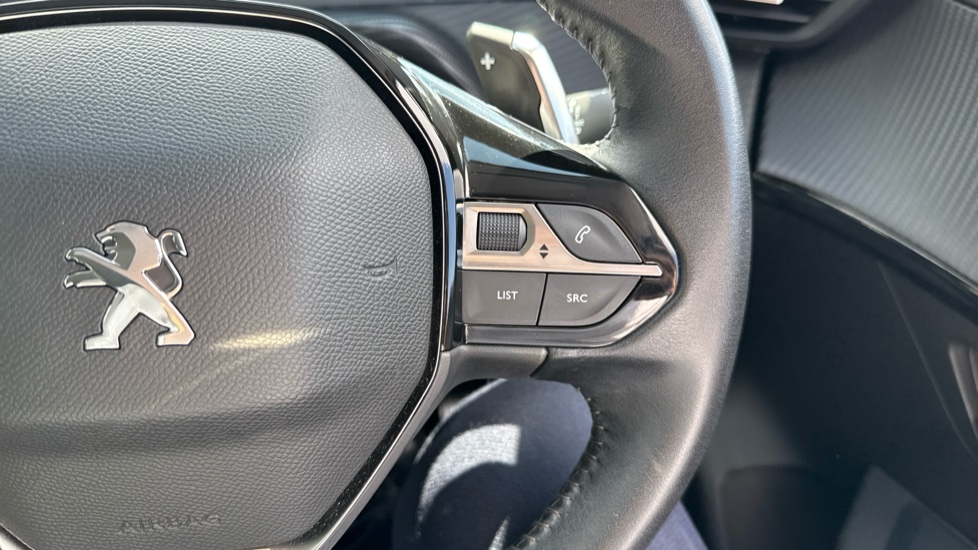 Peugeot 208 1.2 PureTech 100 Active 5dr EAT8 Petrol Hatchback - Image 22