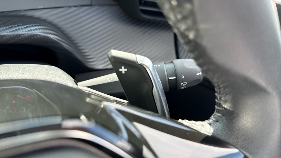 Peugeot 208 1.2 PureTech 100 Active 5dr EAT8 Petrol Hatchback - Image 35