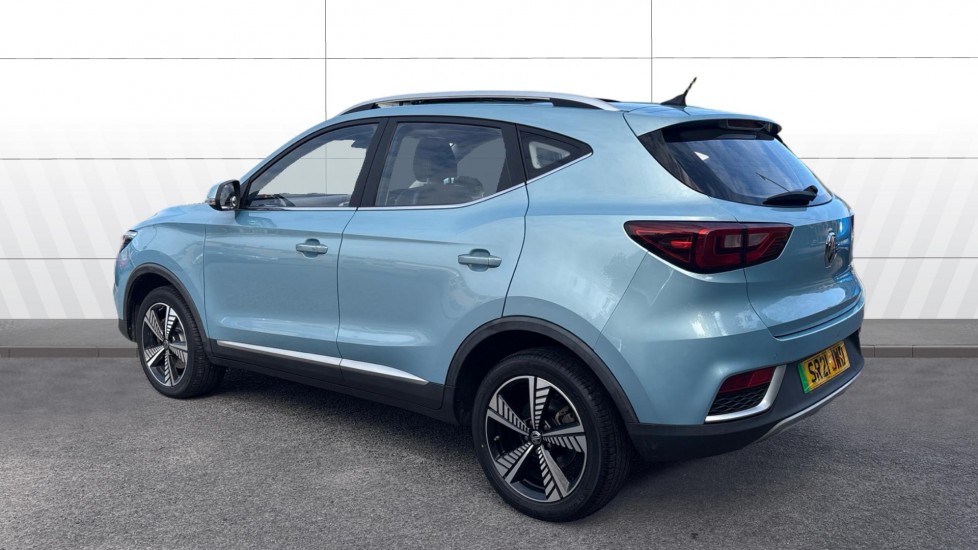 MG ZS 105kW Exclusive EV 45kWh 5dr Auto Electric Hatchback - Image 2