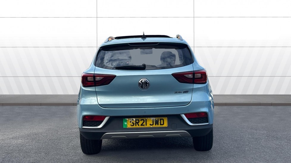 MG ZS 105kW Exclusive EV 45kWh 5dr Auto Electric Hatchback - Image 6