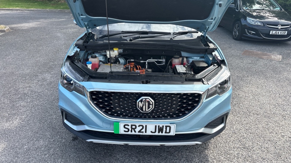 MG ZS 105kW Exclusive EV 45kWh 5dr Auto Electric Hatchback - Image 8