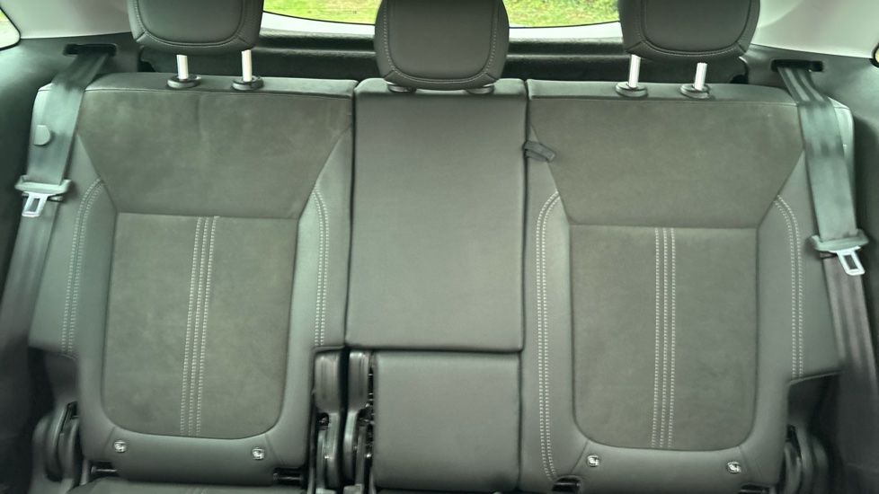 Vauxhall Crossland 1.2 Turbo Ultimate 5dr Petrol Hatchback - Image 15