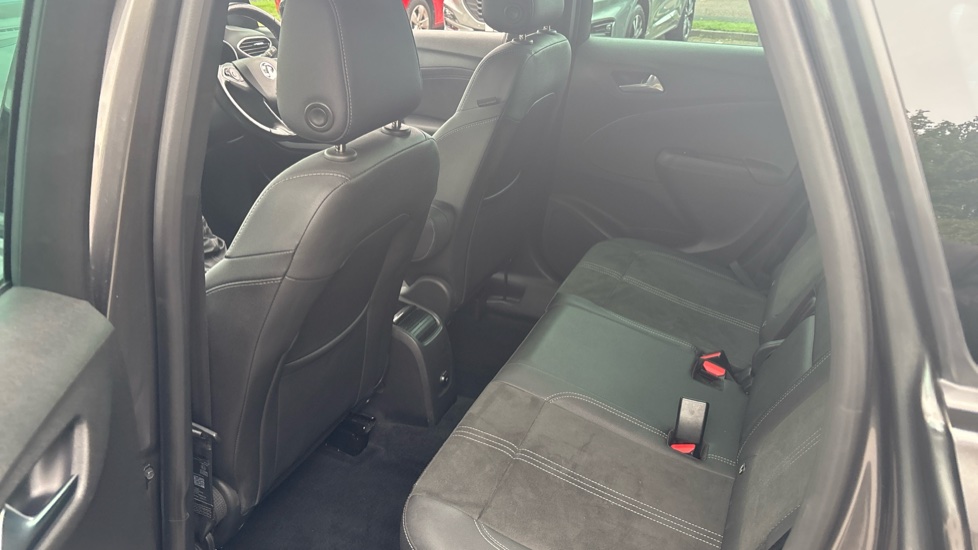 Vauxhall Crossland 1.2 Turbo Ultimate 5dr Petrol Hatchback - Image 16
