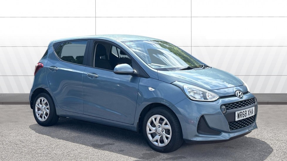 Hyundai i10 1.0 SE 5dr Petrol Hatchback - Image 1