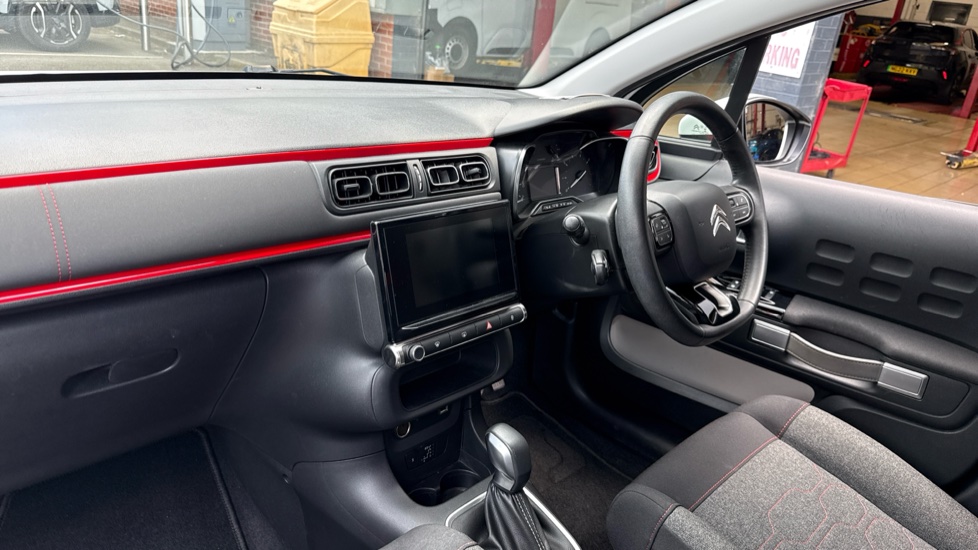 Citroen C3 1.2 PureTech 110 Flair Plus 5dr EAT6 Petrol Hatchback - Image 9