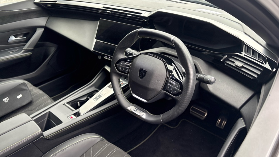 Peugeot 408 1.2 PureTech GT 5dr EAT8 Petrol Hatchback - Image 11