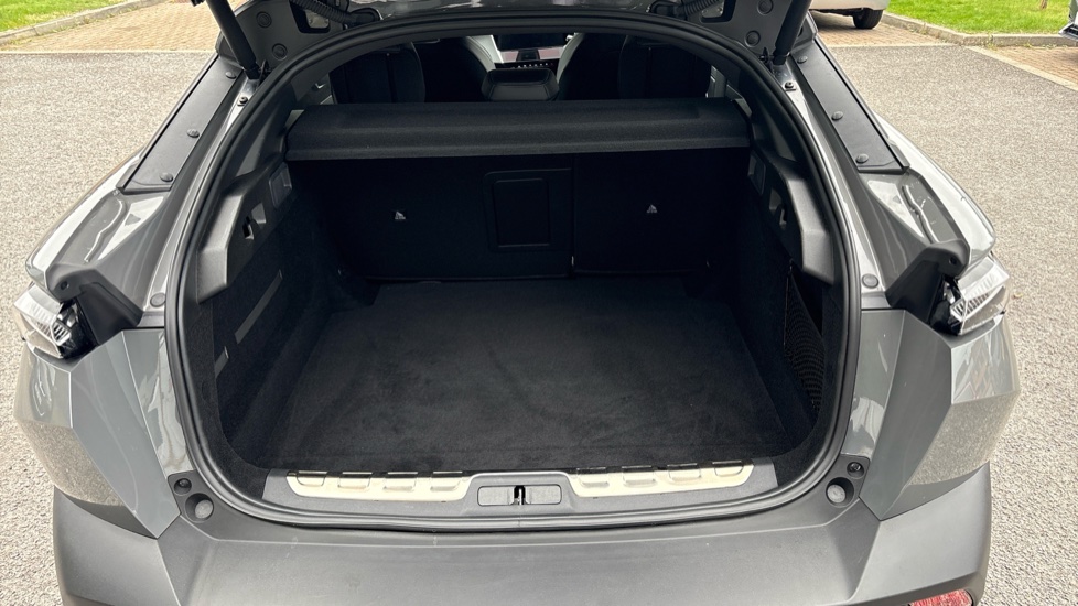Peugeot 408 1.2 PureTech GT 5dr EAT8 Petrol Hatchback - Image 21